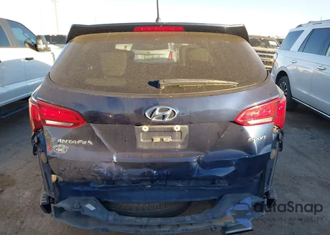 2018 Hyundai Santa Fe Sport 2.4L z USA, uszkodzony, nr VIN 5XYZT3LB6JG572313